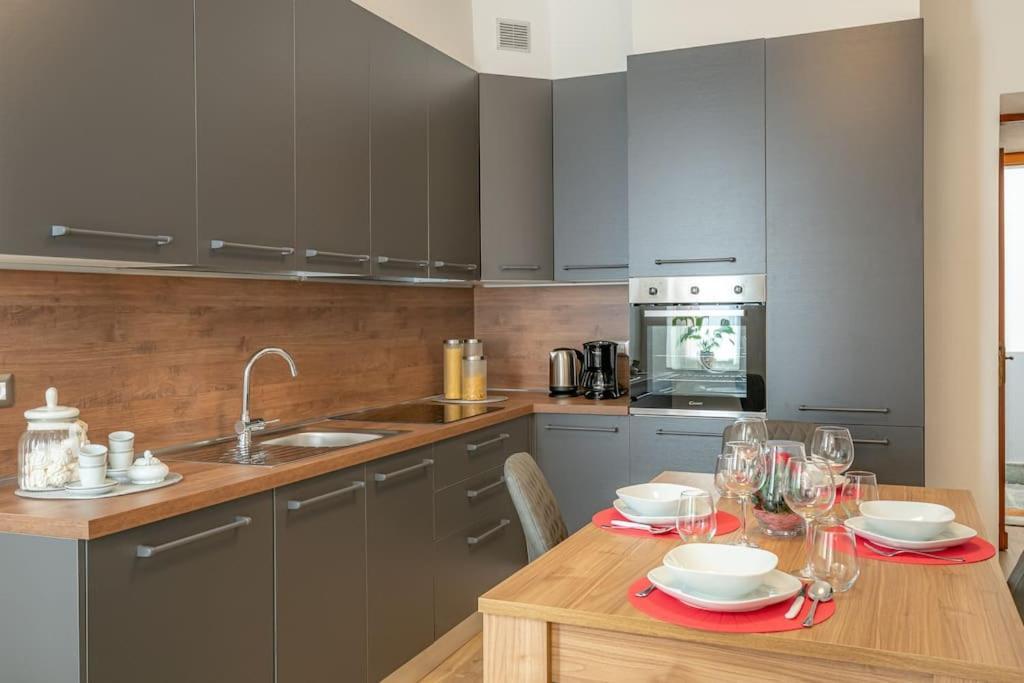 La Serena Large Apartment With Wifi, A/C, Private Parking Acquaseria Eksteriør bilde